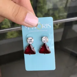 BC DOU TRIANGULO COM PEDRAS COLORIDAS