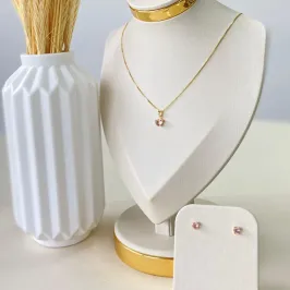 Conjunto Dourado Coração Pequeno Rosa
