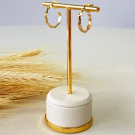 brinco dourado argola trançado