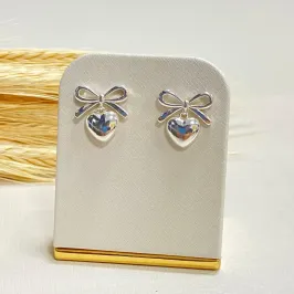 Brinco Prata Laço com Coração Liso