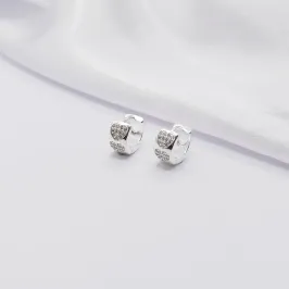 BRINCO PRATA ARGOLINHA CLICK COM DETALHE CORAÇÃO CRAVEJADO