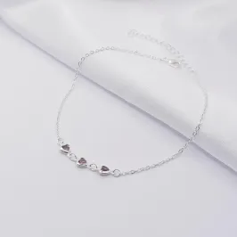 TORNOZELEIRA PRATA COM TRÊS CORAÇÕES MARROM FUMÊ