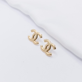 BRINCO DOURADO INSPIRAÇÃO CHANEL