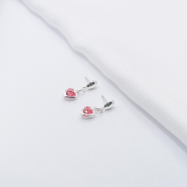 BRINCO PRATA CORAÇÃO ZIRCÔNIA ROSA M