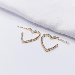 BRINCO DOURADO ARGOLA CORAÇÃO UMA FILEIRA DE ZIRCÔNIA