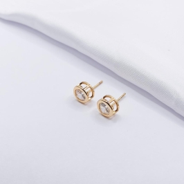 BRINCO DOURADO PONTO DE LUZ CRISTAL 8MM