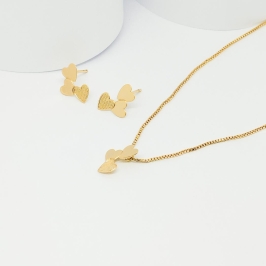 CONJUNTO DOURADO TRÊS CORAÇÕES TEXTURIZADOS 45CM