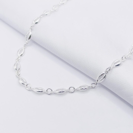 GARGANTILHA PRATA CHOKER BÚZIOS 40CM