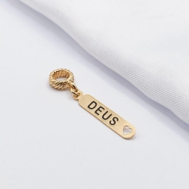 BERLOQUE DOURADO DEUS COM CORAÇÃO VAZADO