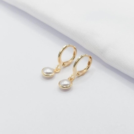 BRINCO DOURADO ARGOLINHA CLICK COM PÉROLA M