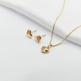 CONJUNTO DOURADO CORAÇÃO MEIO CRAVEJADO 45CM