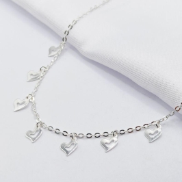 GARGANTILHA PRATA CHOKER CORAÇÕES VAZADOS 40CM