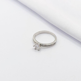 ANEL RÓDIO SOLITÁRIO CRAVEJADO PONTO DE LUZ