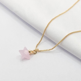 GARGANTILHA DOURADA ESTRELA ROSA 45CM