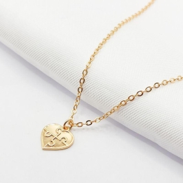 GARGANTILHA DOURADA CORAÇÃO SÍMBOLO AUTISMO 45CM