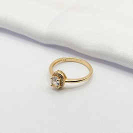 ANEL DOURADO SOLITÁRIO CRISTAL CRAVEJADO