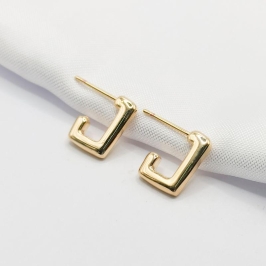 BRINCO DOURADO ARGOLA RETANGULAR