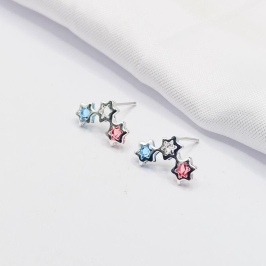 BRINCO PRATA ESTRELAS COLORIDAS