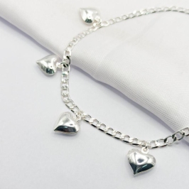 GARGANTILHA PRATA CHOKER ELO GRUMET CORAÇÕES 40CM