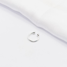 PIERCING FAKE PRATA LISO COM BOLINHA