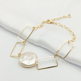 PULSEIRA DOURADA GEOMÉTRICA PÉROLA BARROCA