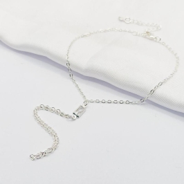 PULSEIRA PRATA DE MÃO COM BAGUETE CRISTAL