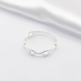 ANEL PRATA 5 CORAÇÕES VAZADOS