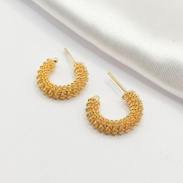 BRINCO DOURADO MEIA ARGOLA MOLINETE