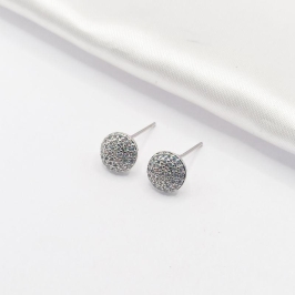 BRINCO PRATA CÍRCULO CRAVEJADO COM APLIQUE DE RÓDIO