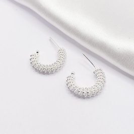 BRINCO PRATA MEIA ARGOLA MOLINETE