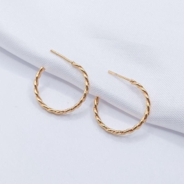 BRINCO DOURADO ARGOLA TORCIDA