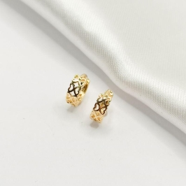 BRINCO DOURADO ARGOLINHA CLICK BORBOLETA VAZADA