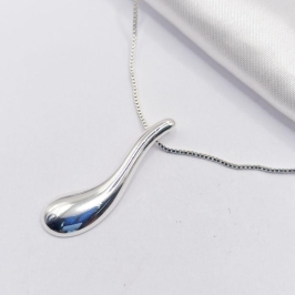 GARGANTILHA PRATA GOTA ORGÂNICA LISA 45CM