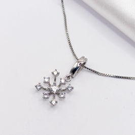 GARGANTILHA RÓDIO FLOCO DE NEVE CRAVEJADO 45CM