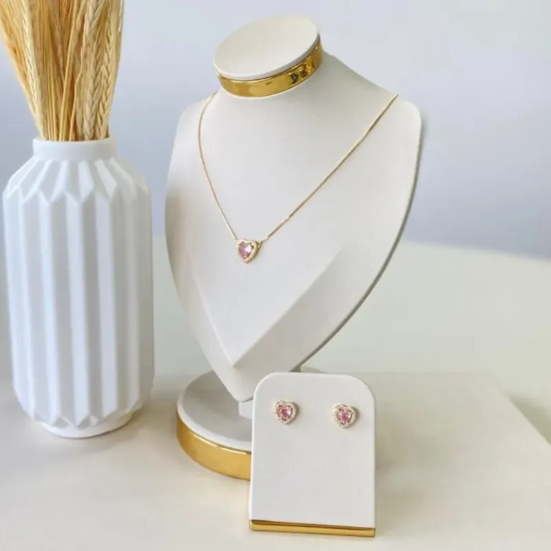 Conjunto Dourado Coração Zircônia Rosa Cravejado