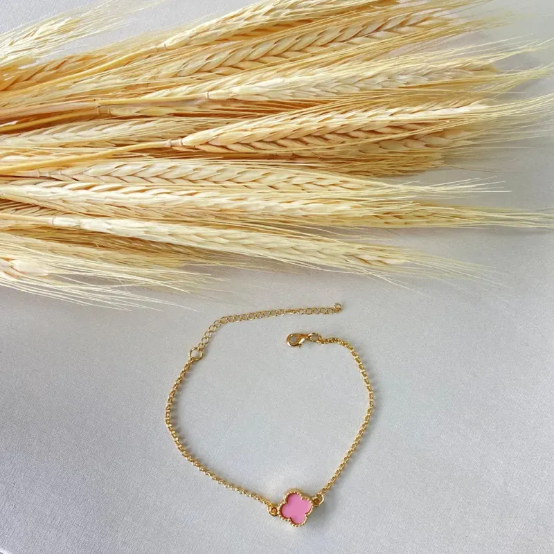 PULSEIRA DOURADA TREVO ROSA CLARO INSPIRAÇÃO VAN CLEEF