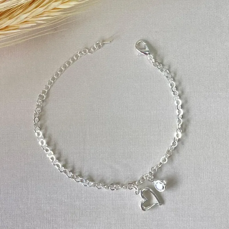 Pulseira Prata Grume Coração Torto Zircônia
