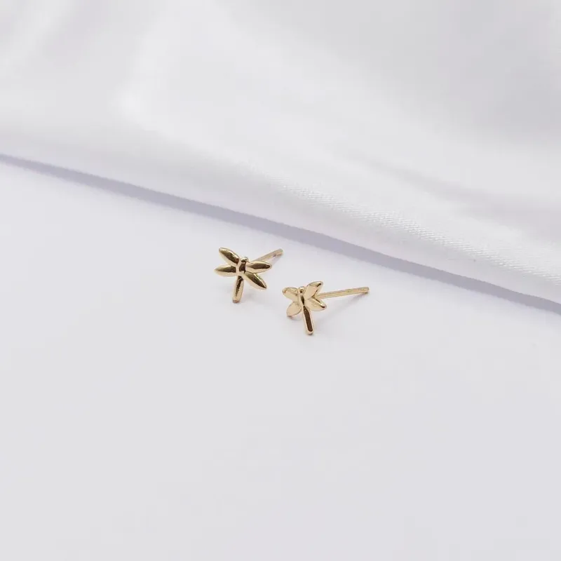 BRINCO DOURADO LIBÉLULA