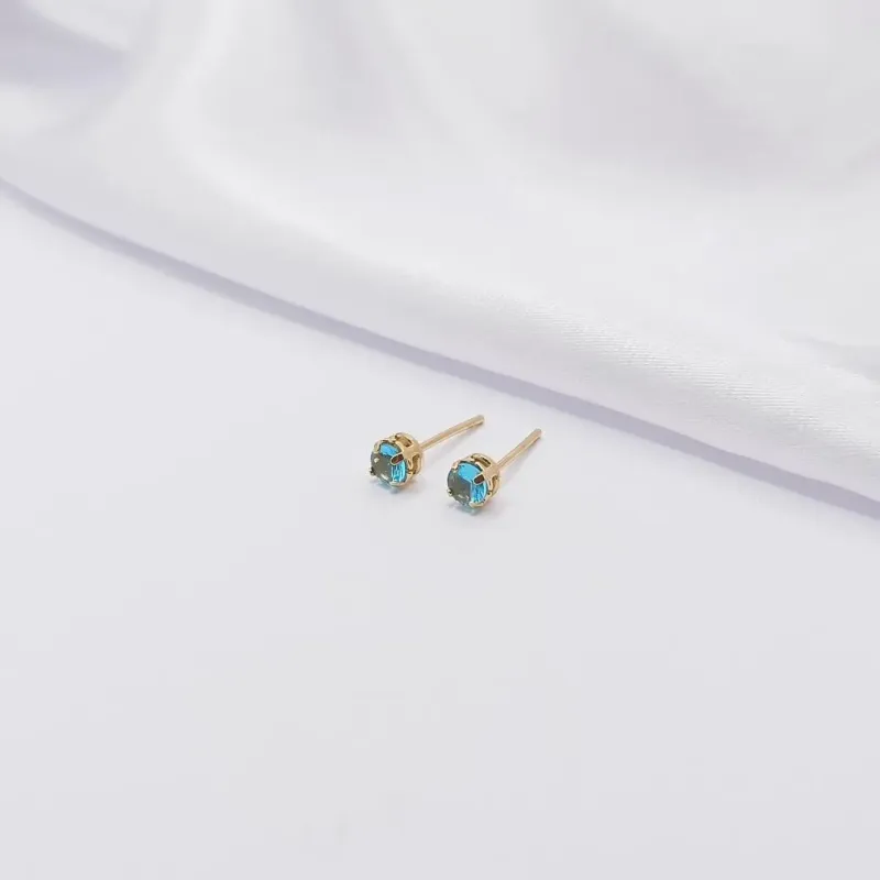 BRINCO DOURADO PONTO DE LUZ AQUAMARINE 5MM