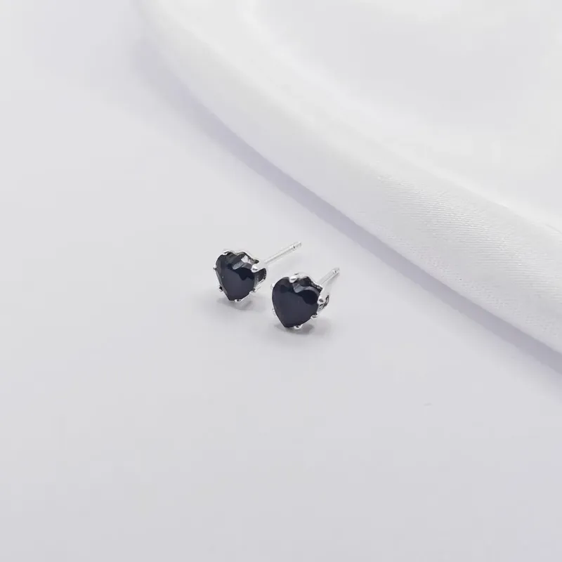 BRINCO PRATA CORAÇÃO BLACK G