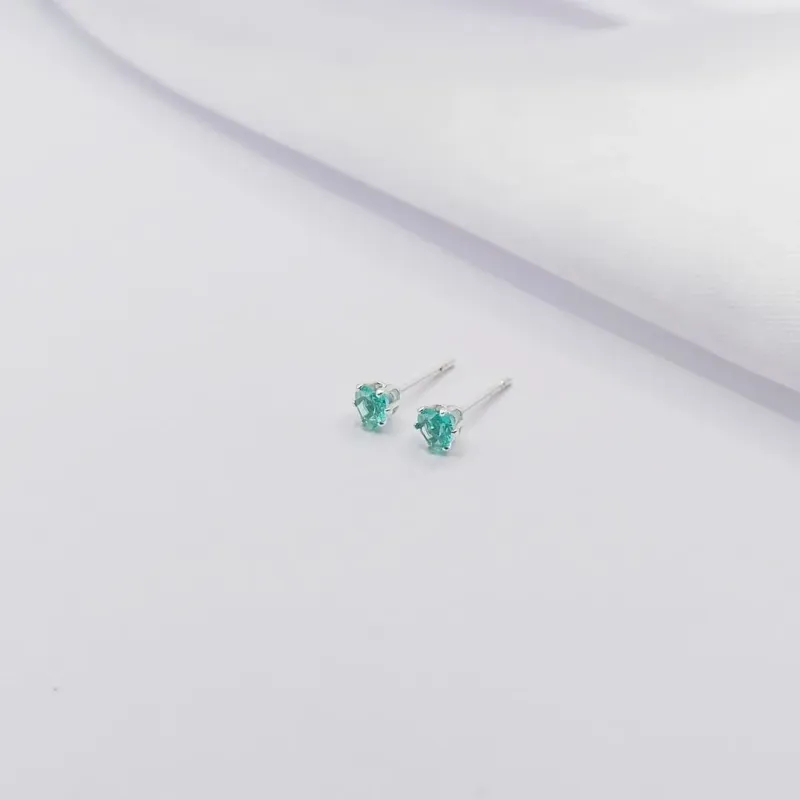 BRINCO PRATA CORAÇÃO VERDE ÁGUA P