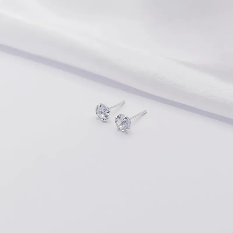 BRINCO PRATA PONTO DE LUZ G 5MM