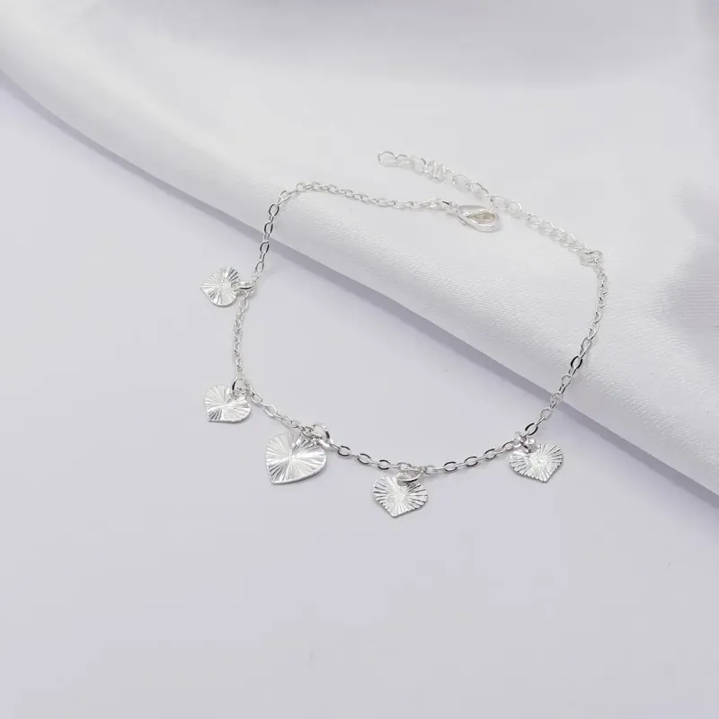 PULSEIRA PRATA PENDURICALHO CORAÇÕES DIAMANTADOS