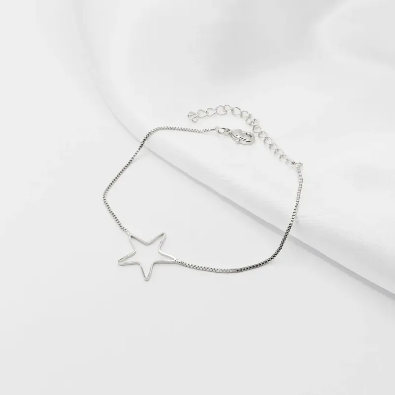 PULSEIRA PRATA VENEZIANA COM ESTRELA VAZADA E LISA