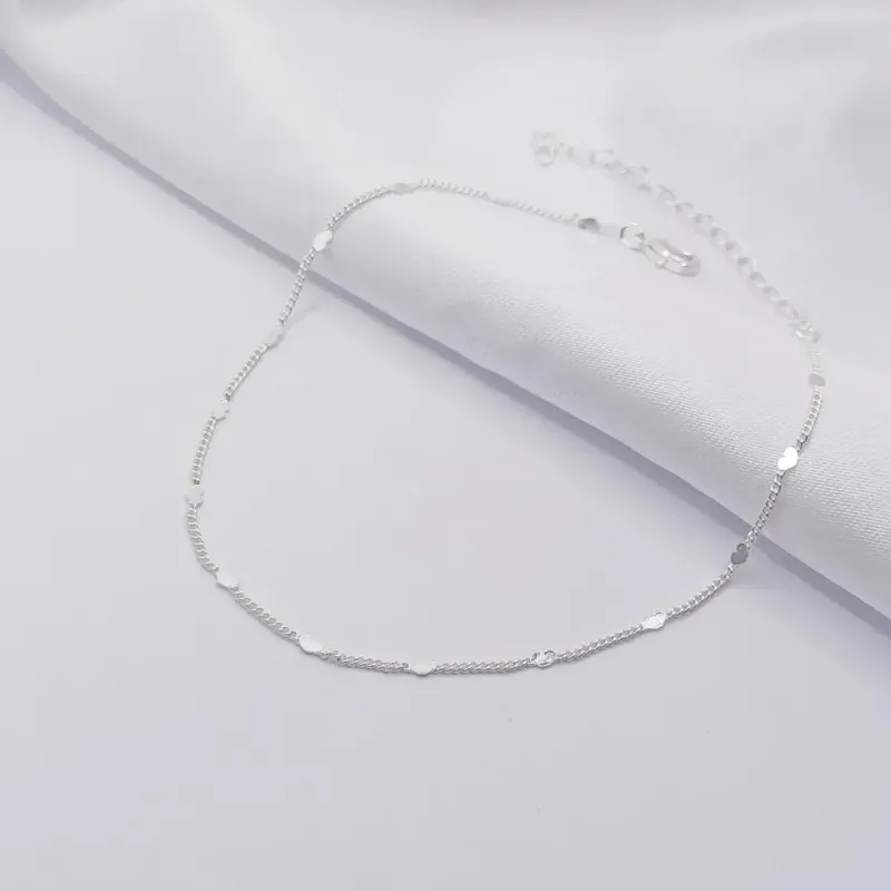TORNOZELEIRA PRATA FINA COM MINI CORAÇÕES CHAPA