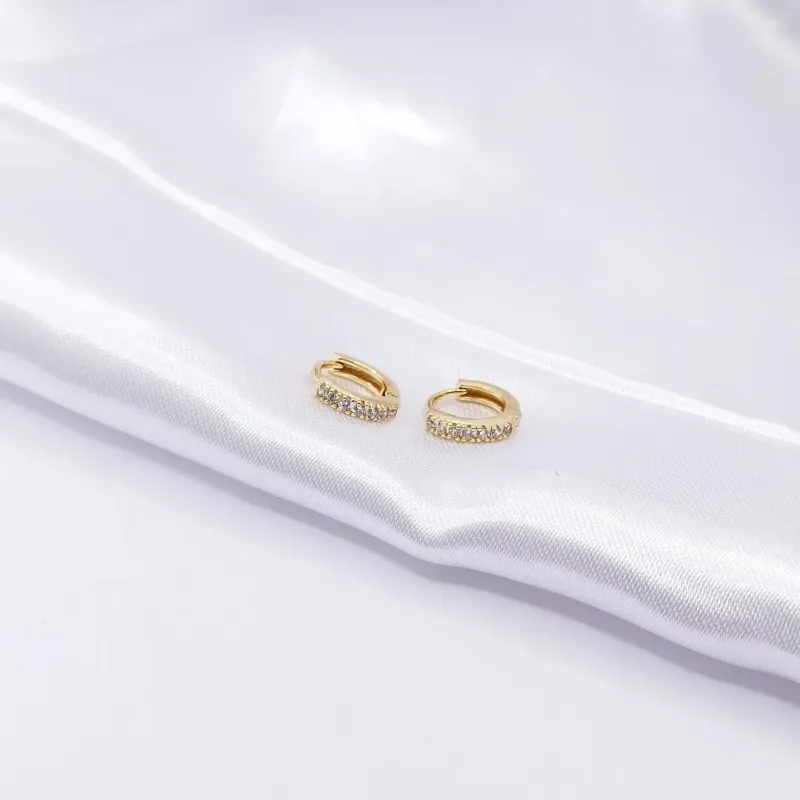 BRINCO DOURADO ARGOLINHA CLICK CRAVEJADA