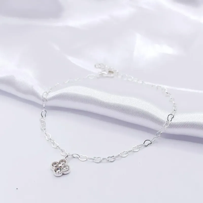 PULSEIRA PRATA ELO DE CORAÇÃO COM PINGENTE FLORZINHA