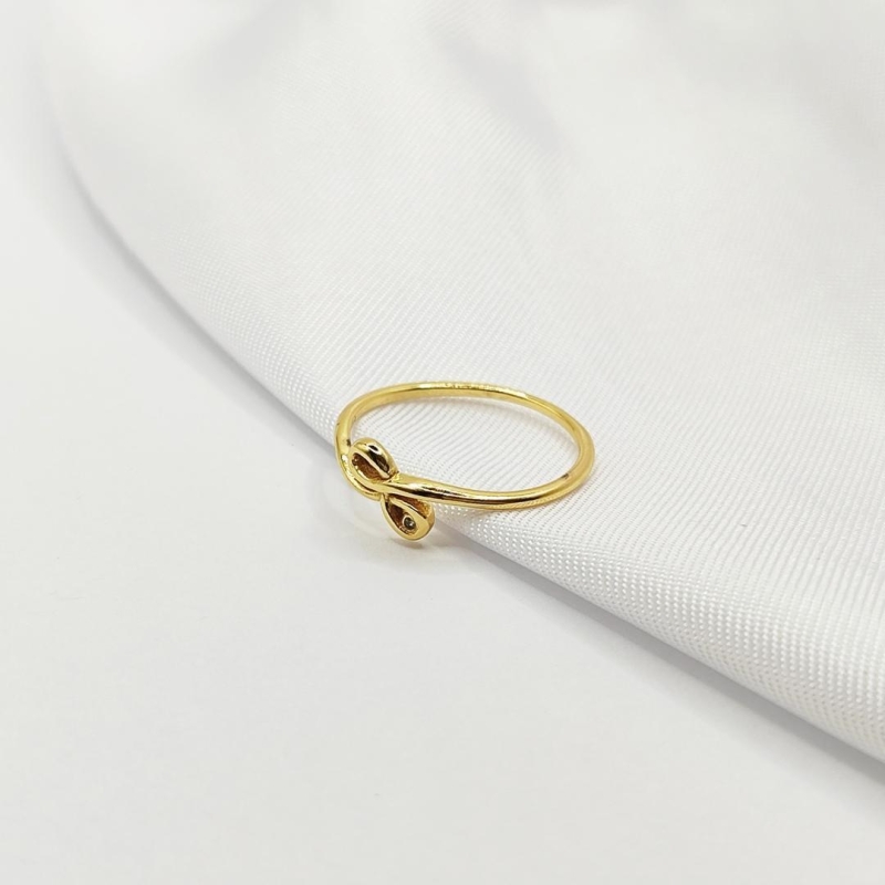 ANEL DOURADO INFINITO COM MINI PONTO DE LUZ