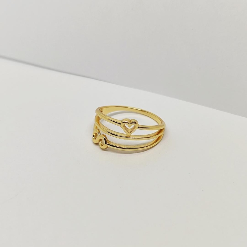 ANEL DOURADO TRÊS FILEIRAS CORAÇÃO E INFINITO