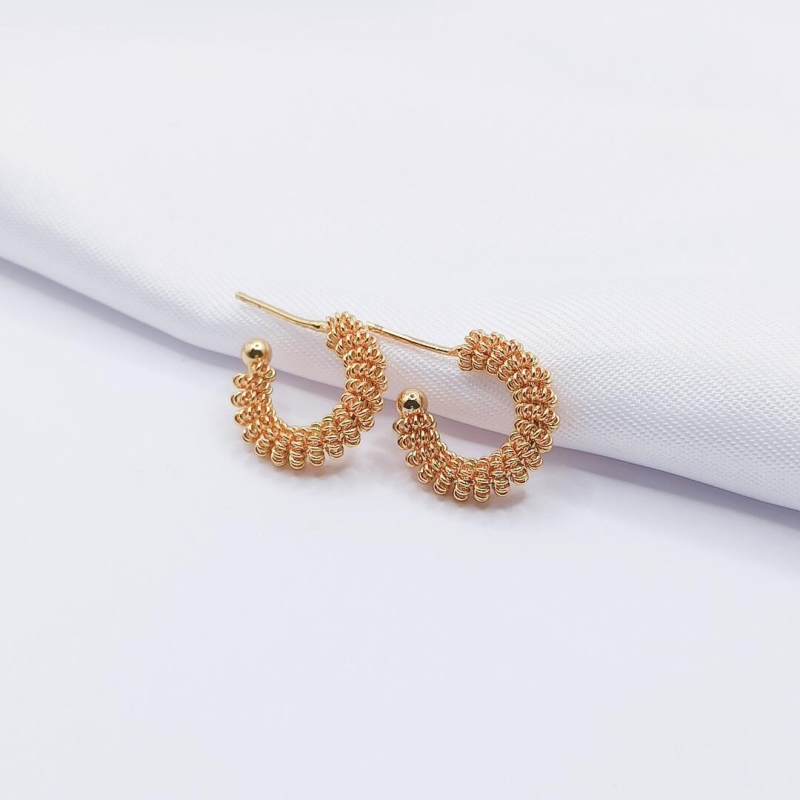 BRINCO DOURADO ARGOLINHA MALHA DE MOLA